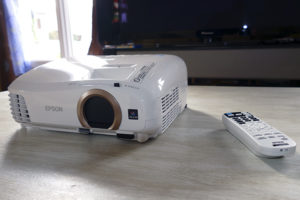   Epson проектор, подключение по Wi-Fi